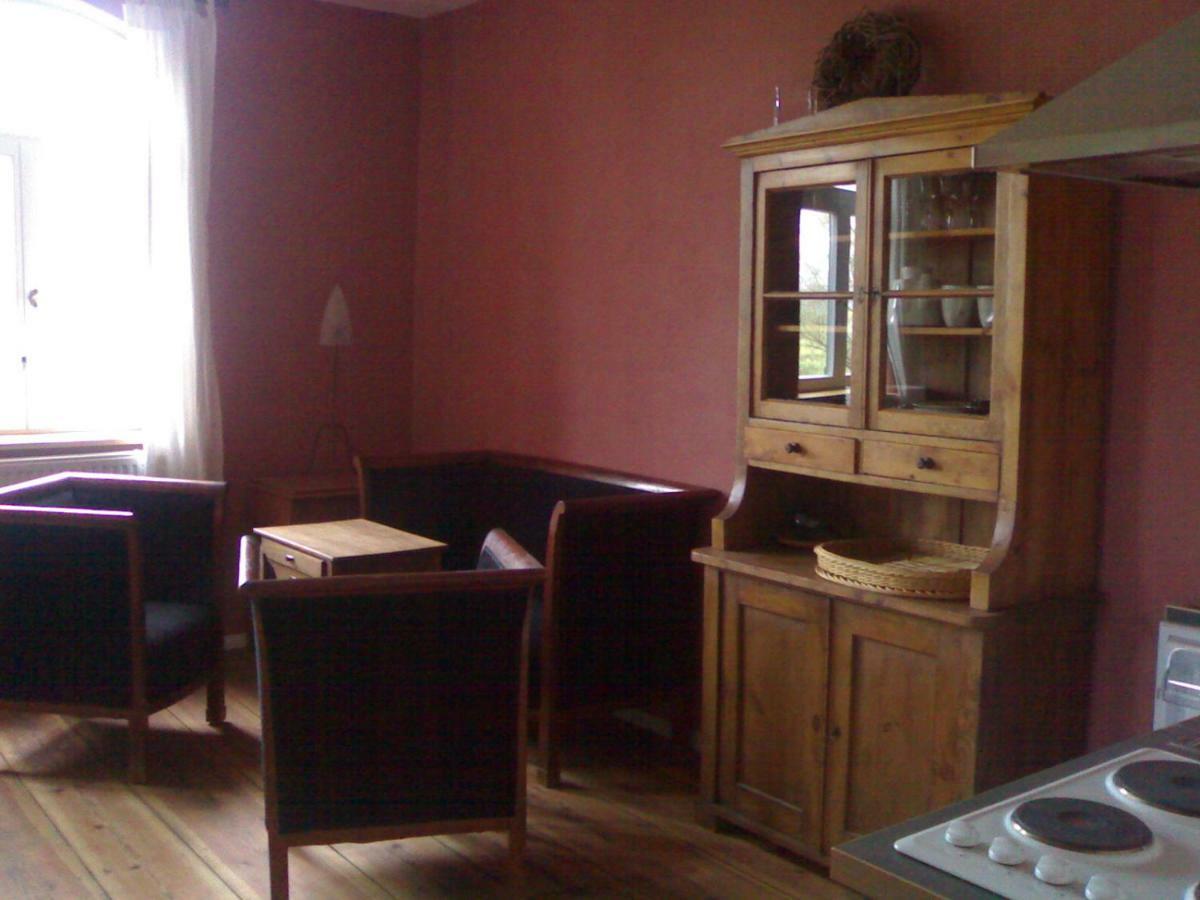 Gutshaus Altbauhof Apartment Dargun Екстериор снимка